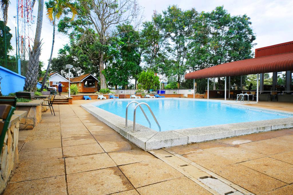 Shangri-La Hotel Uganda คัมพาลา ภายนอก รูปภาพ