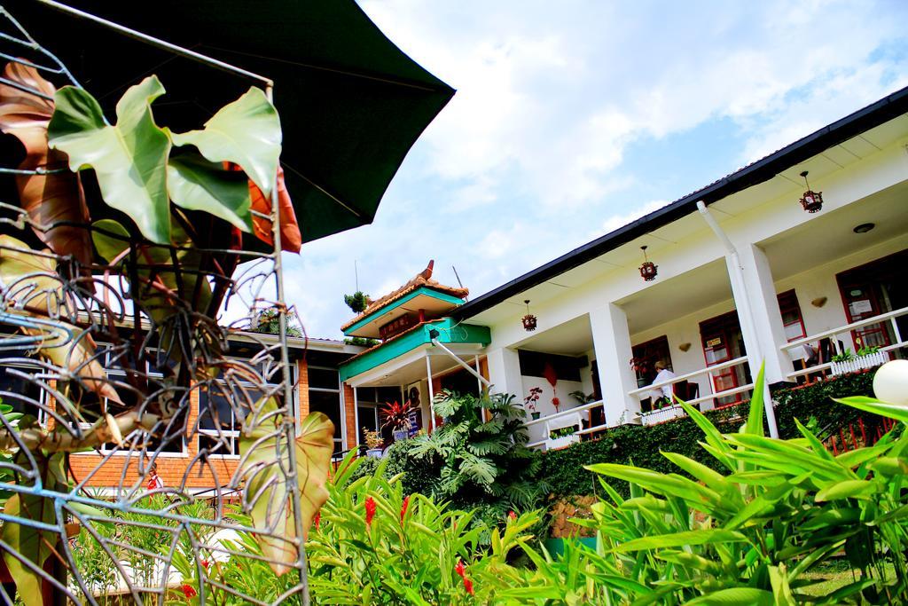 Shangri-La Hotel Uganda คัมพาลา ภายนอก รูปภาพ