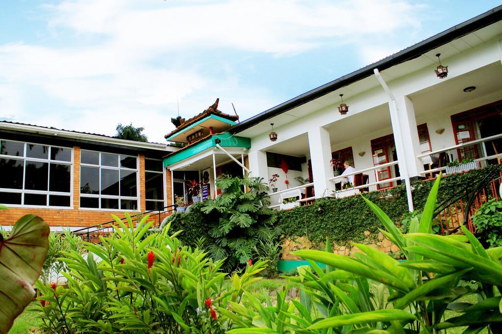 Shangri-La Hotel Uganda คัมพาลา ภายนอก รูปภาพ