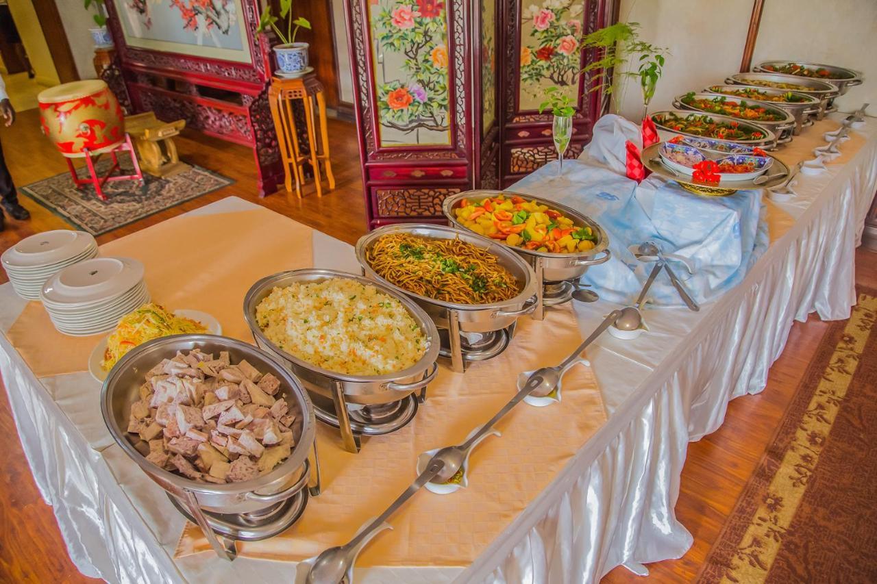 Shangri-La Hotel Uganda คัมพาลา ภายนอก รูปภาพ