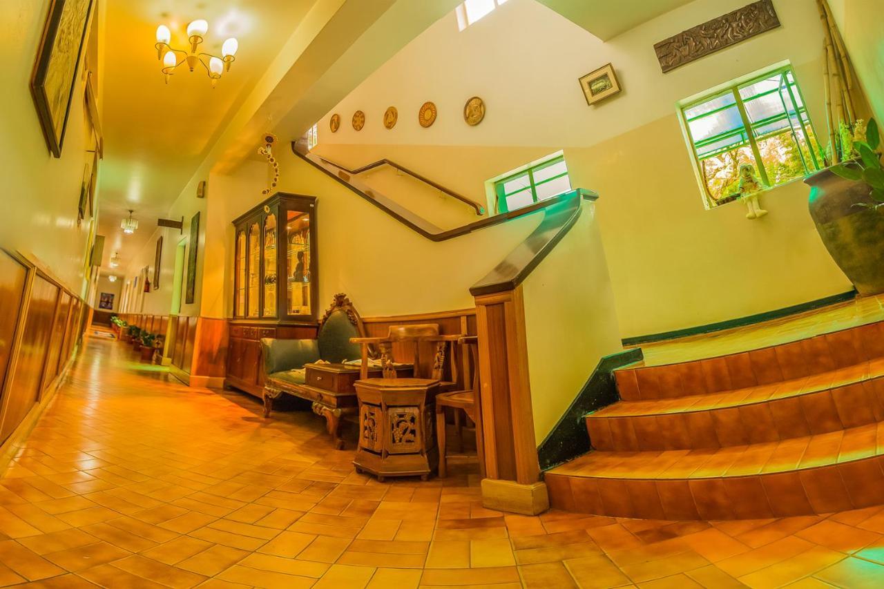 Shangri-La Hotel Uganda คัมพาลา ภายนอก รูปภาพ